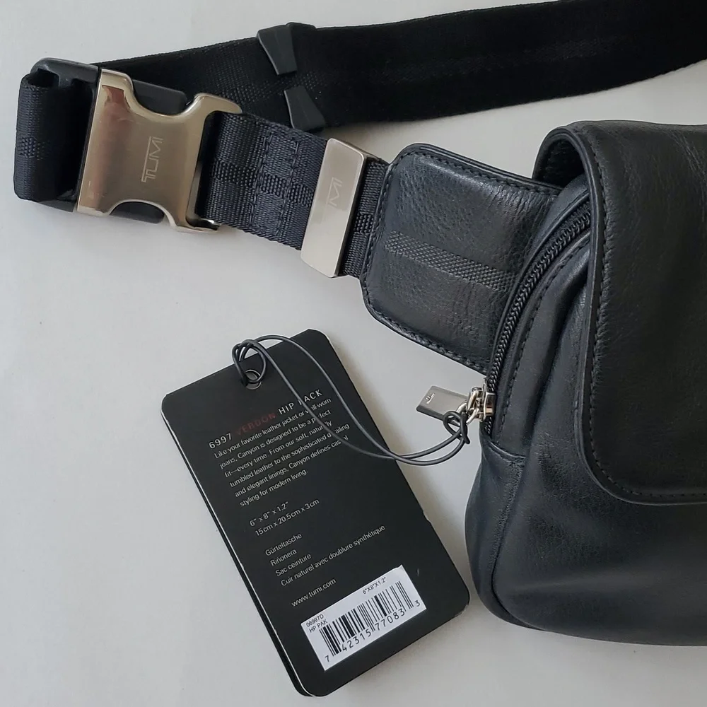 Rare NWT Tumi Canyon Verdon Hip Waist Belt Pack Bag in Black Leather